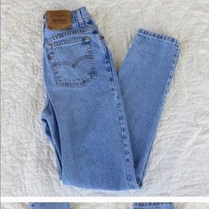 Levi’s 512 Slim Fit tapered Jeans 7 Vintage Skinny